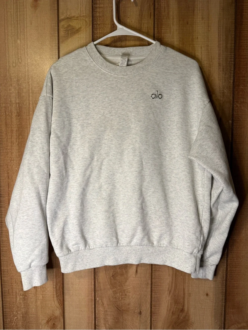 Alo Yoga Accolade Crew Neck Pullover $138 Retail
